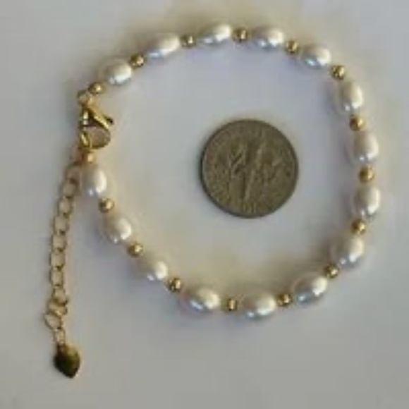 5-6mm White Cultured Pearl Bracelet - 6 to 8 Inches - 14K Yellow Gold Plate - Picture 4 of 6